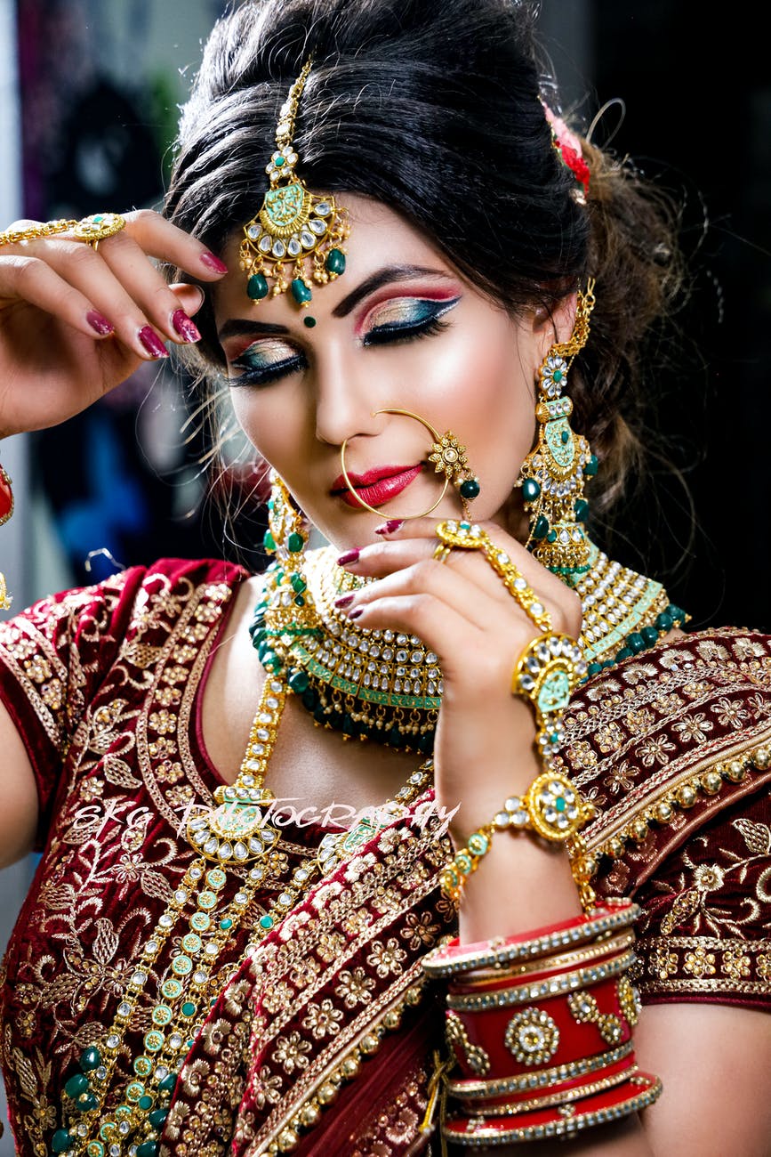 <span  class="uc_style_uc_tiles_grid_image_elementor_uc_items_attribute_title" style="color:#ffffff;">pexels-photo-4833391</span>
